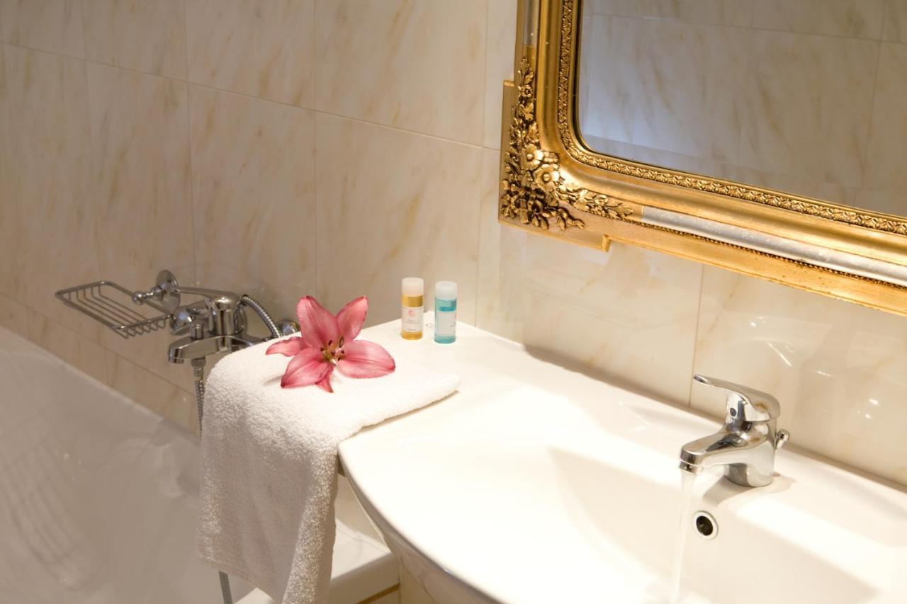 Hotel Royal Nidri Zewnętrze zdjęcie